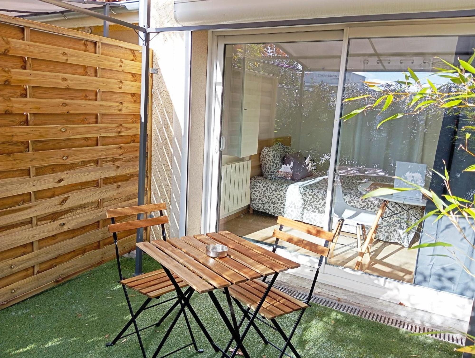 Appart'Hotel Le Clos Lassagne A Brignais - Lyon Sud Exterior foto